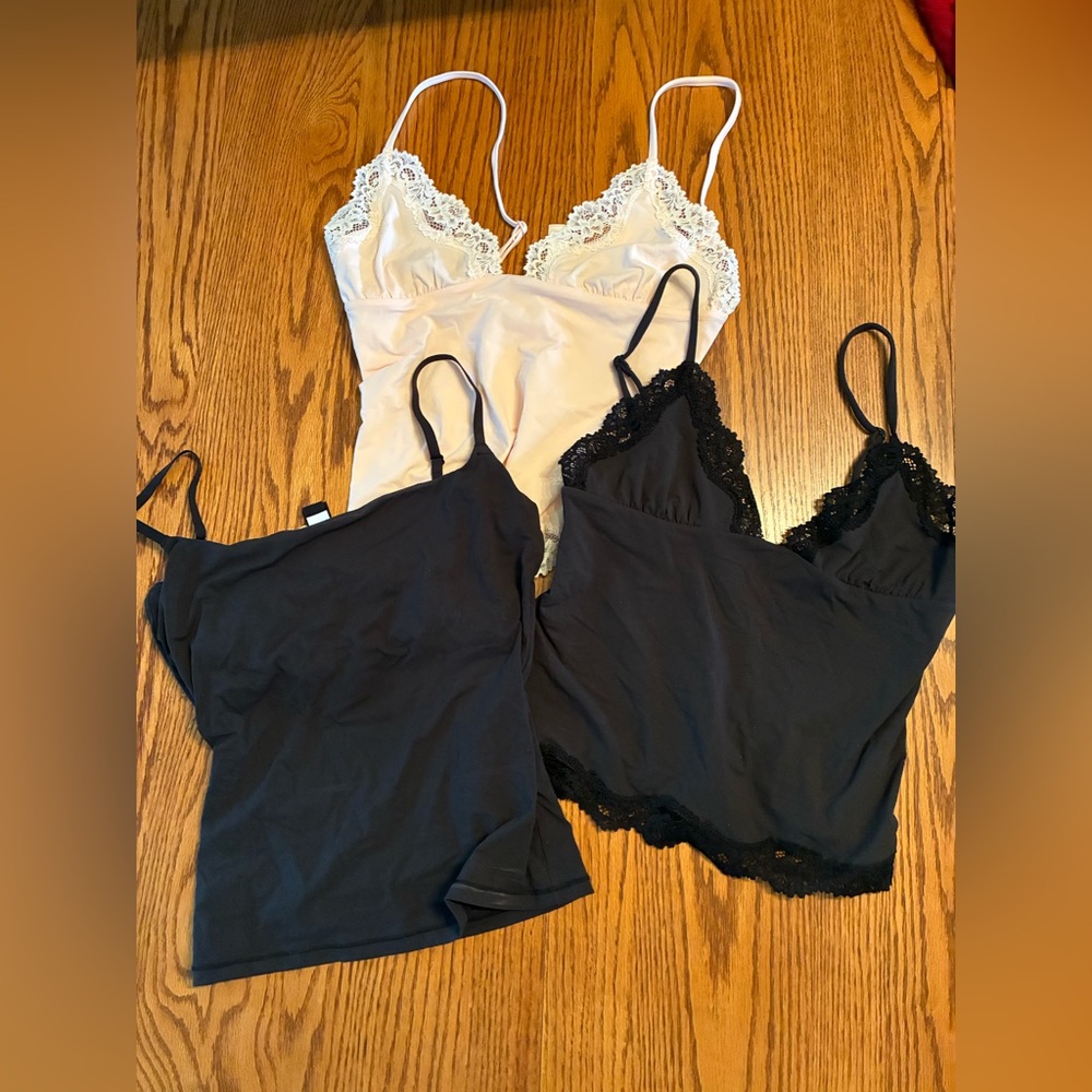 SKIMS Lace Cami Lot